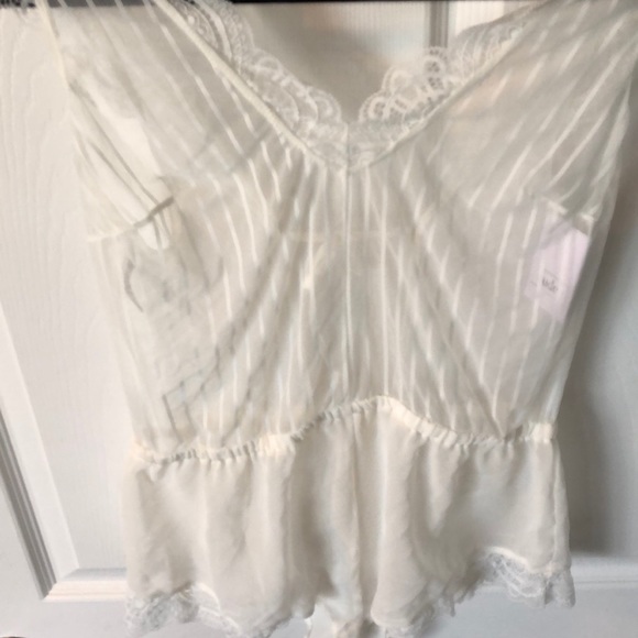 Woman’s Intimates - Picture 3 of 8